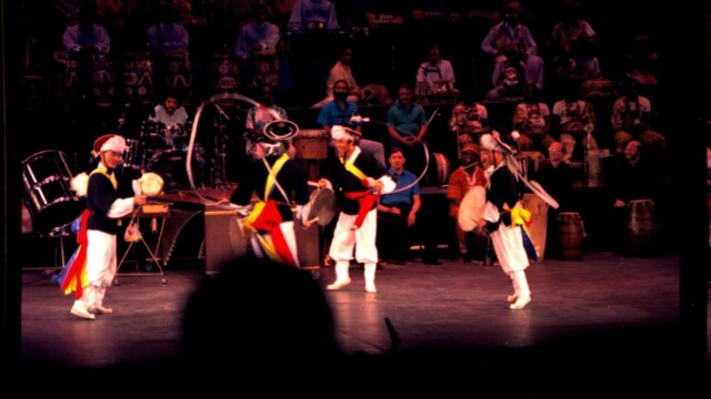 1986 Vancouver BC Royal Bank/Expo 86 World Festival World Drum Festival Korea SamulNori Photo Barry Burns